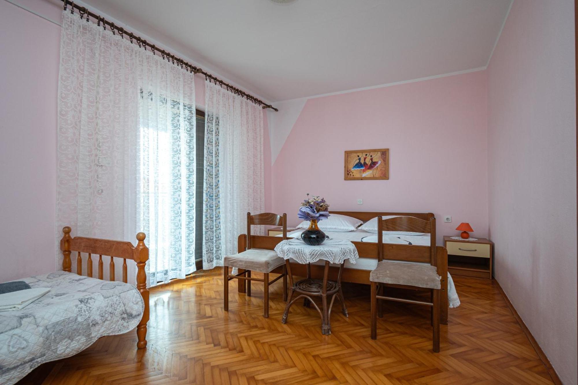 Double Room Zubovici 16063A Экстерьер фото